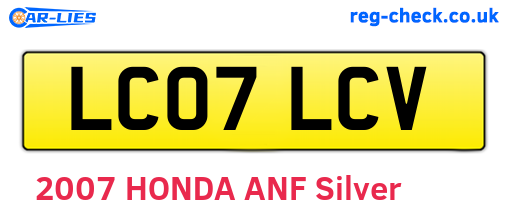 LC07LCV are the vehicle registration plates.