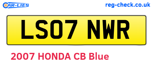 LS07NWR are the vehicle registration plates.