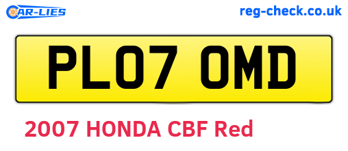 PL07OMD are the vehicle registration plates.