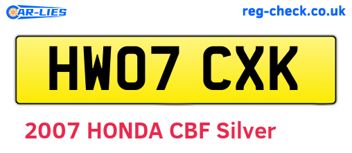 HW07CXK are the vehicle registration plates.