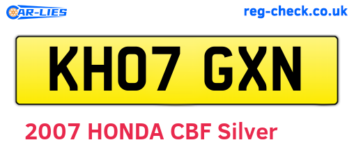 KH07GXN are the vehicle registration plates.