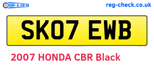 SK07EWB are the vehicle registration plates.