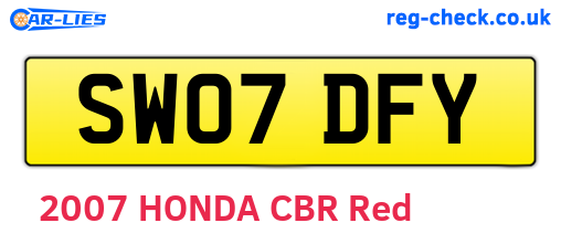 SW07DFY are the vehicle registration plates.