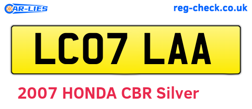LC07LAA are the vehicle registration plates.