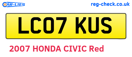 LC07KUS are the vehicle registration plates.