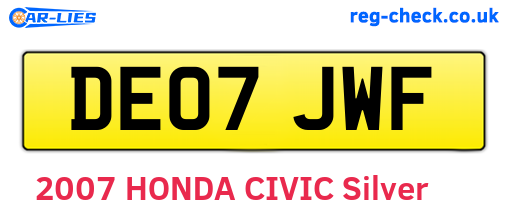 DE07JWF are the vehicle registration plates.