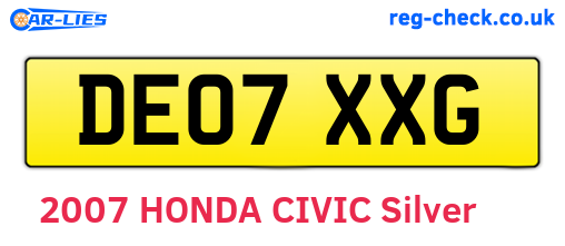 DE07XXG are the vehicle registration plates.