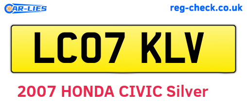 LC07KLV are the vehicle registration plates.