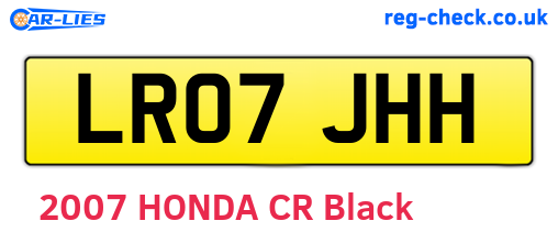 LR07JHH are the vehicle registration plates.