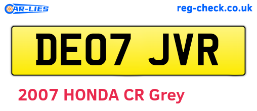 DE07JVR are the vehicle registration plates.