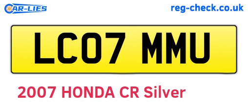 LC07MMU are the vehicle registration plates.