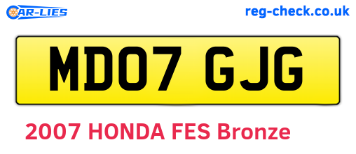 MD07GJG are the vehicle registration plates.