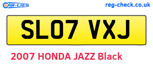 SL07VXJ are the vehicle registration plates.
