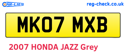 MK07MXB are the vehicle registration plates.