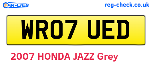 WR07UED are the vehicle registration plates.