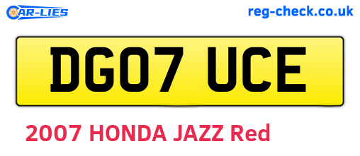 DG07UCE are the vehicle registration plates.
