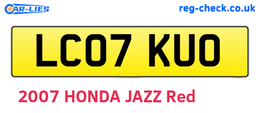 LC07KUO are the vehicle registration plates.