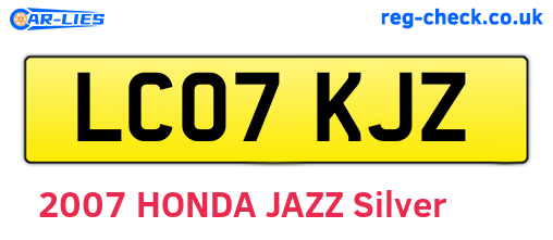LC07KJZ are the vehicle registration plates.