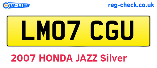 LM07CGU are the vehicle registration plates.