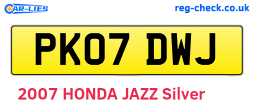 PK07DWJ are the vehicle registration plates.