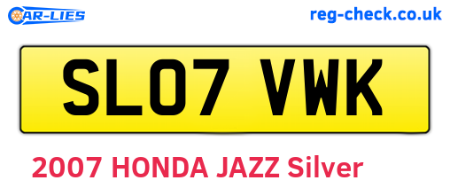 SL07VWK are the vehicle registration plates.