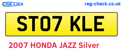ST07KLE are the vehicle registration plates.