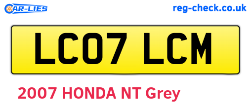 LC07LCM are the vehicle registration plates.