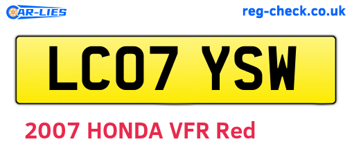 LC07YSW are the vehicle registration plates.