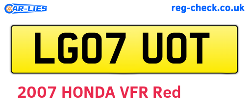 LG07UOT are the vehicle registration plates.