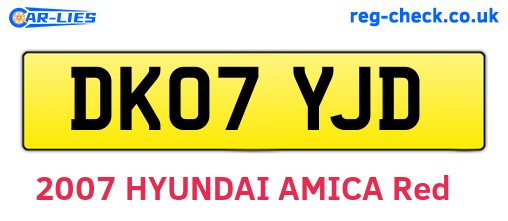 DK07YJD are the vehicle registration plates.