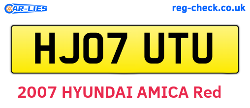 HJ07UTU are the vehicle registration plates.