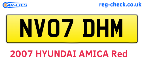 NV07DHM are the vehicle registration plates.