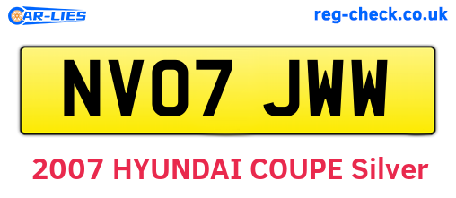 NV07JWW are the vehicle registration plates.