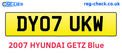 DY07UKW are the vehicle registration plates.