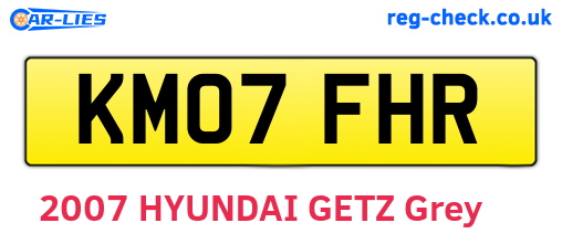 KM07FHR are the vehicle registration plates.
