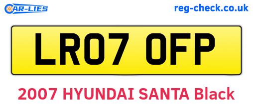 LR07OFP are the vehicle registration plates.