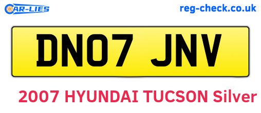 DN07JNV are the vehicle registration plates.