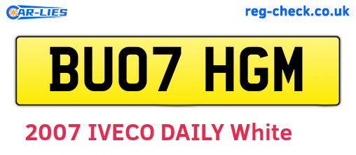 BU07HGM are the vehicle registration plates.
