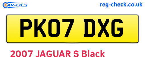 PK07DXG are the vehicle registration plates.