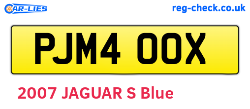 PJM400X are the vehicle registration plates.