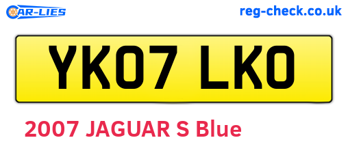YK07LKO are the vehicle registration plates.