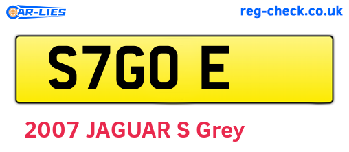 S7GOE are the vehicle registration plates.