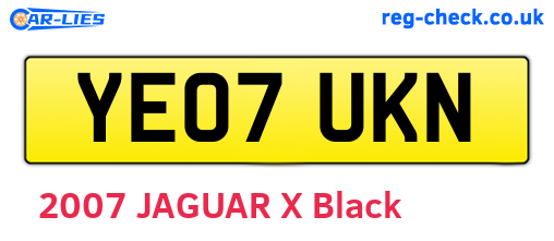 YE07UKN are the vehicle registration plates.