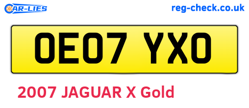 OE07YXO are the vehicle registration plates.
