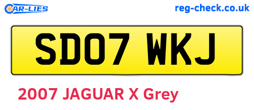SD07WKJ are the vehicle registration plates.