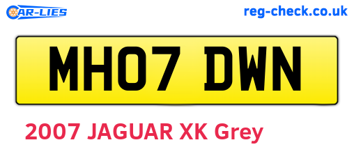 MH07DWN are the vehicle registration plates.