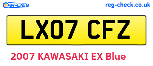 LX07CFZ are the vehicle registration plates.