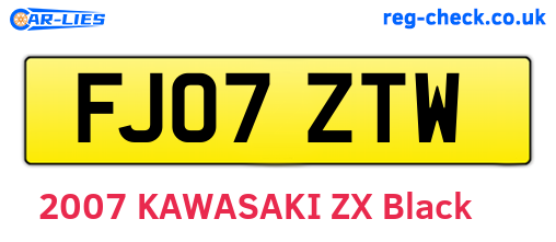 FJ07ZTW are the vehicle registration plates.