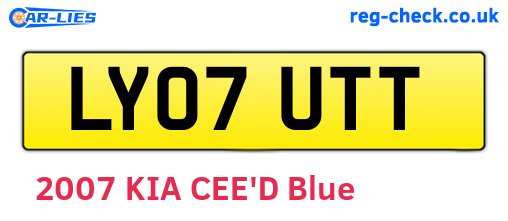 LY07UTT are the vehicle registration plates.
