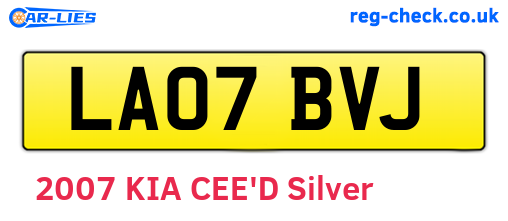 LA07BVJ are the vehicle registration plates.